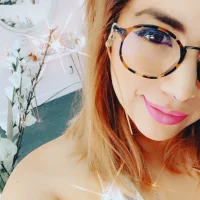 theprettyweirdgirl's Profile Pic