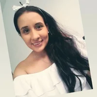 monserrat_27_'s Profile Pic