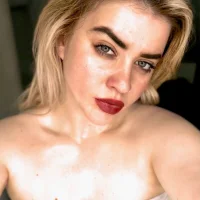 Nika_Licka's Profile Pic