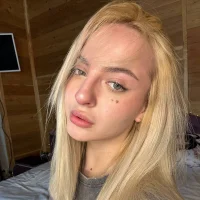 hello_im_Mia Profilový obrázek