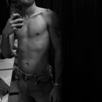 xcxcii Φωτ, Προφίλ