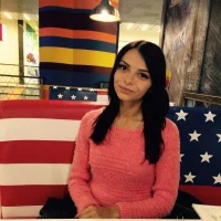 FabulousLisa's Profile Pic