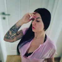 Julianneloreen 的個人資料圖片