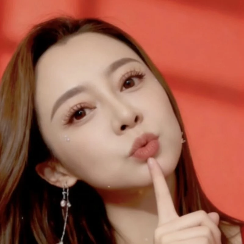 LuckyGirl-11