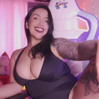 Madison_Mayer_: изображение аватарки