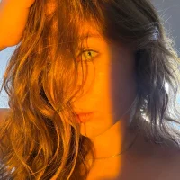 Vicki_Milles' Avatar Pic