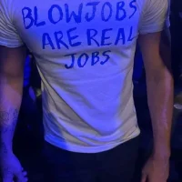 HungD18's Profile Pic