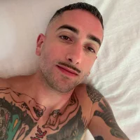 ciaofriend এর প্রোফাইল ছবি