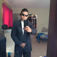 Robhalford33's Profile Pic