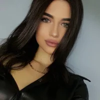 Tiffany_Nannette's Profile Pic