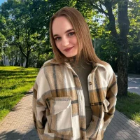 Профилна снимка на KatieCouch