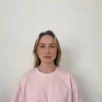 TheaEnderson's Profile Pic