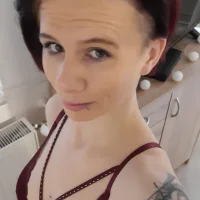 รูปโปรไฟล์ของ Luder_Schlampe