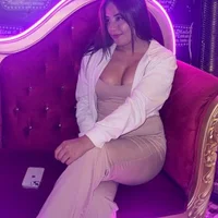 Paulina-Rios's Profile Pic