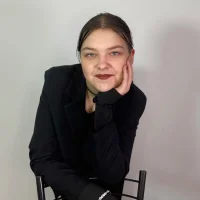 BevHanni Adlı Modelin Avatarı