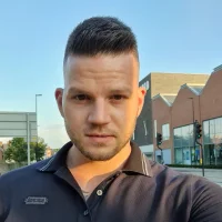 รูปอวาตาร์ของ ShadowyIron