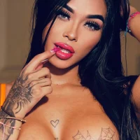 tinaqueen_noa's Avatar Pic