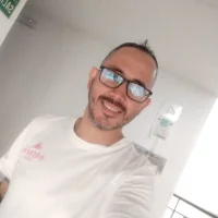 isaku88's Profile Pic
