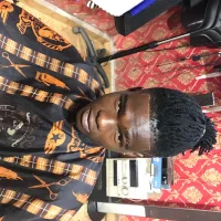 beewez's Profile Pic