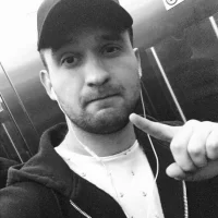 robingud131313's Profile Pic