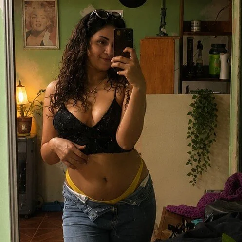 AlondraSa Stripchat profile image
