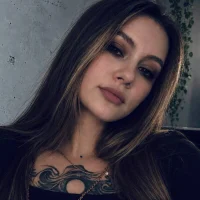 Ravennaaa's Avatar Pic
