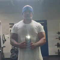badbradmommasboy's Profile Pic