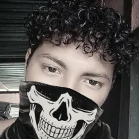 Crissxxxfernandez's Offline Chat Room