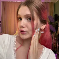 Gretchen_Mol Gambar Avatar