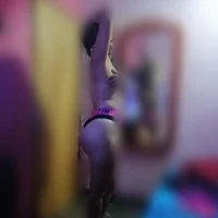 Slika avatara modela JJMHJFCG