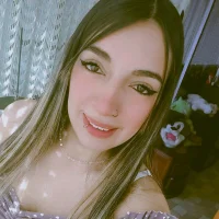 LunaMora's Profile Pic