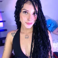 LuciaJhonnesBaby: изображение аватарки