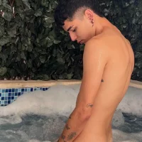 hellerxhot25's Profile Pic