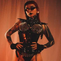 Agatha_BDSM 头像图片