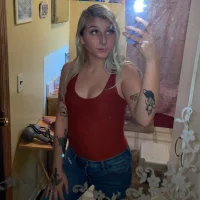 AndreaFoxxx18's Profile Pic