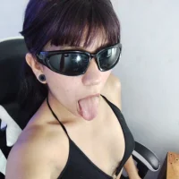 Raven_Rouge_  頭像圖片