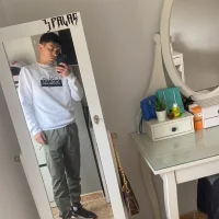 Pollonspanish's Avatar Pic