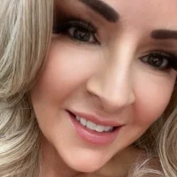 JuicyAssMilf's Profile Pic