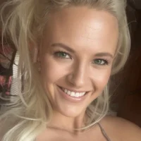 molly-madison's Avatar Pic