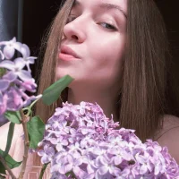 Pauline_wish Adlı Modelin Avatarı