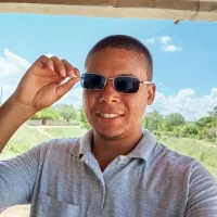 RayRay000000000 webcam