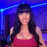 MaciiMayy 头像图片