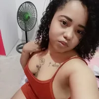 spoiledbrunette's Avatar Pic