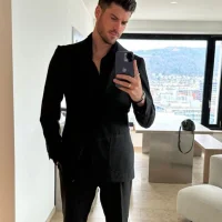 lovestripgod's Profile Pic