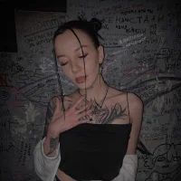 SylviaManning's Profile Pic