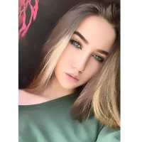 DeborahRi's Profile Pic
