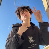 Profilová fotka Ellis_Rin