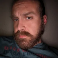 Alexander192319의 프로필 사진