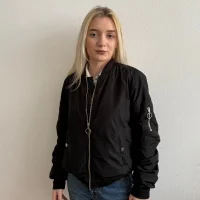 OdelynaBrower's Profile Pic