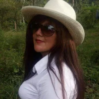 Ảnh đại diện của Queen-anal29